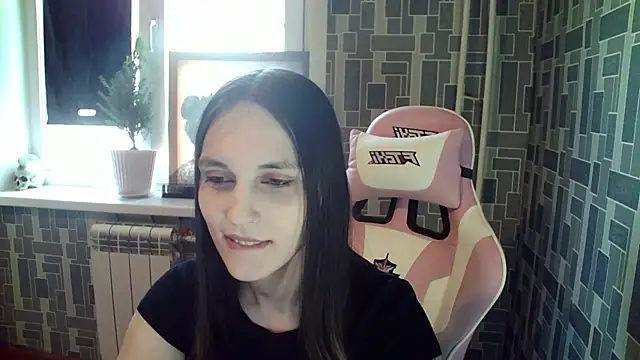 Snapshot of BlackHe4rts_ chatting on March 19, 2025, 1:54 am BlackHe4rts online show from March 19, 2025, 1:54 am