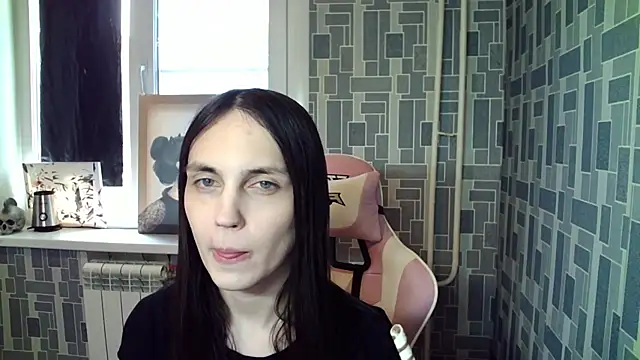 Snapshot of BlackHe4rts_ chatting on September 29, 2025, 9:47 am BlackHe4rts online show from September 29, 2025, 9:47 am