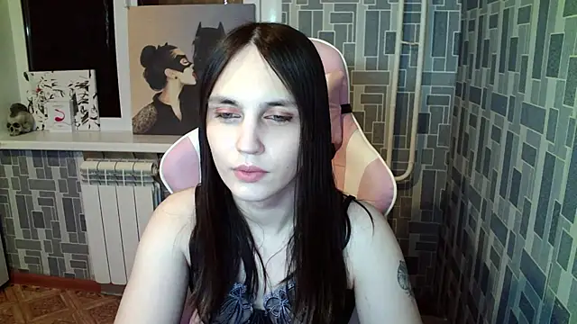 Snapshot of BlackHe4rts_ chatting on October 20, 2025, 8:09 pm BlackHe4rts online show from October 20, 2025, 8:09 pm