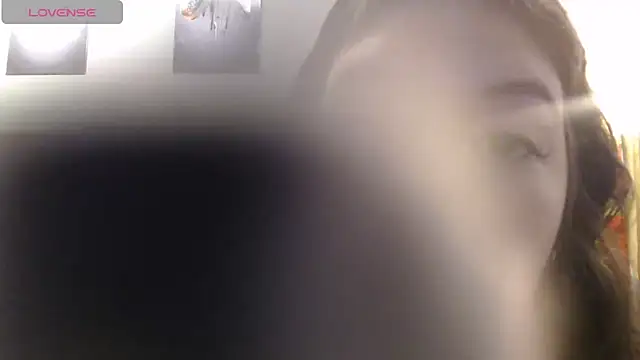 Snapshot of lilimini032 chatting on April 21, 2026, 8:23 pm lilimini032 online show from April 21, 2026, 8:23 pm
