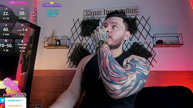 Angelgraham 1 online show from December 5, 2025, 4:25 pm