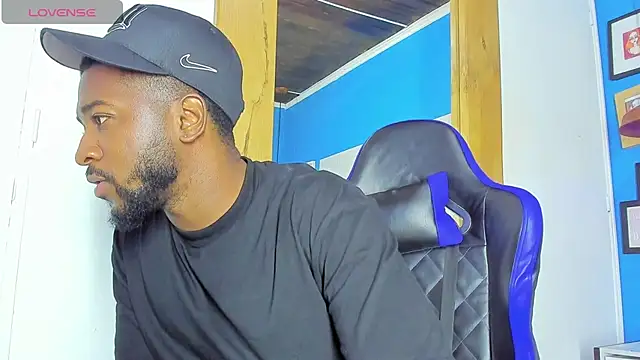 Snapshot of Drake_Nassir4 chatting on September 26, 2025, 9:19 pm Drake Nassir4 online show from September 26, 2025, 9:19 pm