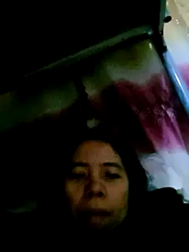 Snapshot of doggiepossession chatting on January 19, 2025, 10:50 am doggiepossession online show from January 19, 2025, 10:50 am