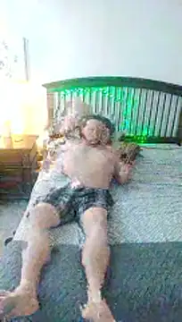 Snapshot of Boo-boo_kittyfux chatting on May 19, 2026, 2:23 pm Boo-boo kittyfux online show from May 19, 2026, 2:23 pm