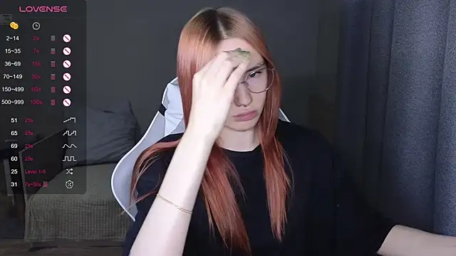 littlevildevil online show from November 23, 2025, 10:59 am