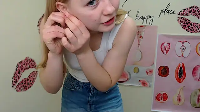 MademoiselleCl online show from January 4, 2025, 7:34 am