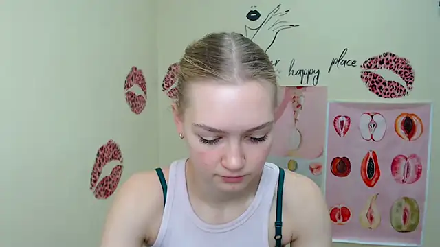 MademoiselleCl online show from January 26, 2025, 7:10 am