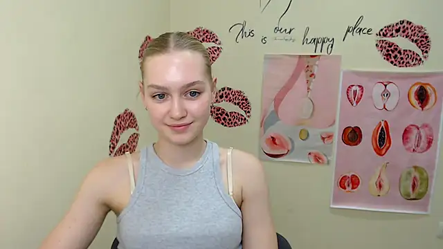 MademoiselleCl online show from February 1, 2025, 4:00 pm