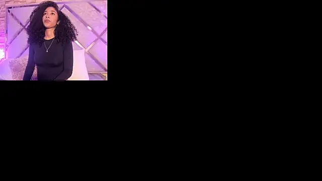 Snapshot of _lanna_jhonson_ chatting on September 19, 2025, 3:30 am lanna jhonson online show from September 19, 2025, 3:30 am