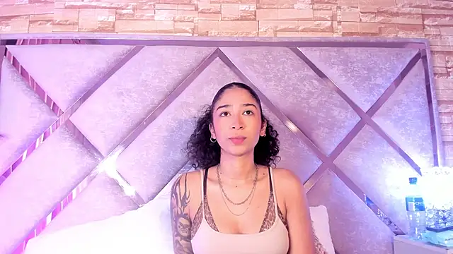 Snapshot of _lanna_jhonson_ chatting on October 23, 2025, 11:09 am lanna jhonson online show from October 23, 2025, 11:09 am