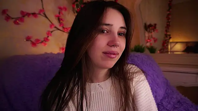 Snapshot of GillianDowdey chatting on November 8, 2025, 2:45 am GillianDowdey online show from November 8, 2025, 2:45 am