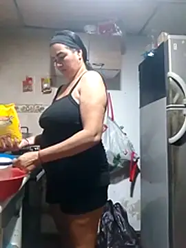 Snapshot of lupita_2023 chatting on February 20, 2026, 12:29 am lupita 2023 online show from February 20, 2026, 12:29 am