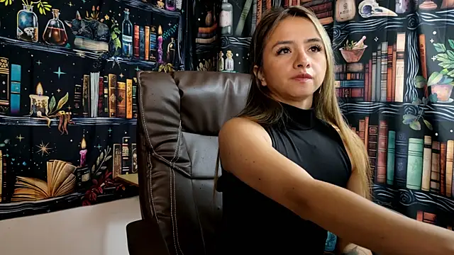 julietta   jackson online show from December 23, 2024, 7:20 pm