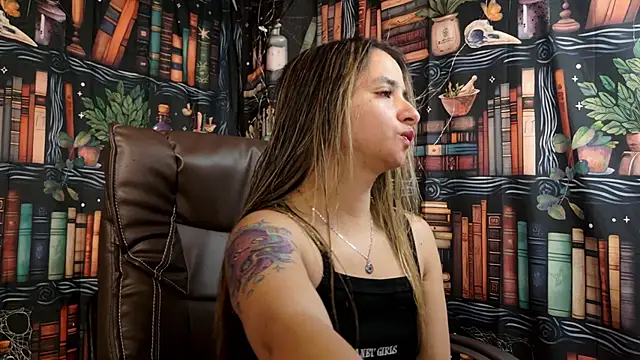 julietta   jackson online show from January 30, 2025, 8:21 pm