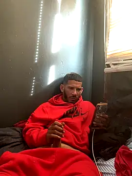 Snapshot of Chico_Bellaco chatting on October 13, 2025, 2:06 pm Chico Bellaco online show from October 13, 2025, 2:06 pm