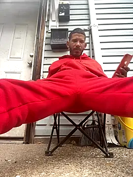 Snapshot of Chico_Bellaco chatting on October 14, 2025, 1:56 pm Chico Bellaco online show from October 14, 2025, 1:56 pm