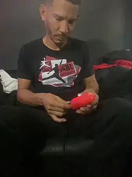 Snapshot of Chico_Bellaco chatting on November 3, 2025, 5:36 pm Chico Bellaco online show from November 3, 2025, 5:36 pm