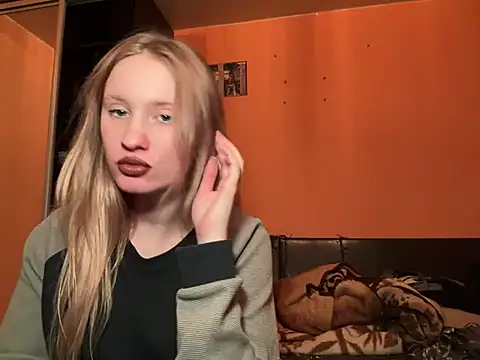 saint cat25 online show from March 9, 2025, 9:46 pm