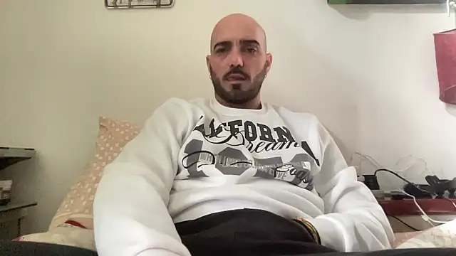 Snapshot of alessandromori91 chatting on January 16, 2026, 1:48 pm alessandromori91 online show from January 16, 2026, 1:48 pm