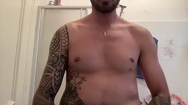 alessandromori91 online show from June 6, 2026, 5:50 pm