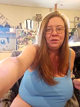 MsShelby40 online show from December 5, 2025, 6:15 pm