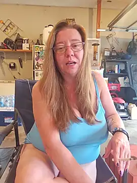 MsShelby40 online show from June 13, 2026, 10:08 pm
