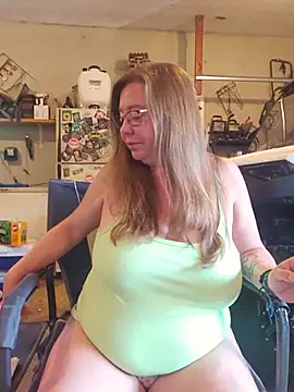 MsShelby40 online show from July 21, 2026, 10:12 pm
