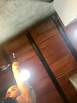 Snapshot of MollySanders___ chatting on October 9, 2025, 11:25 pm MollySanders online show from October 9, 2025, 11:25 pm