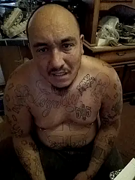 wilsons12 online show from November 19, 2025, 7:25 pm