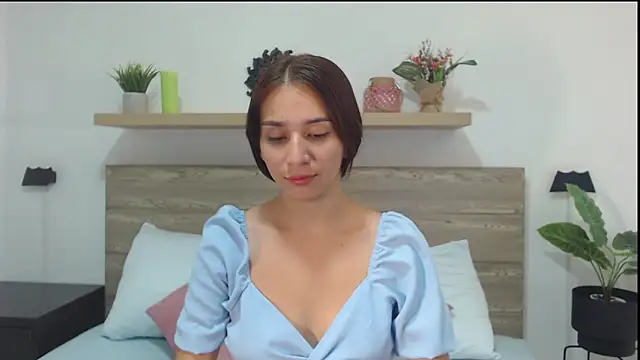 Snapshot of maroly_21 chatting on December 27, 2024, 8:02 am maroly 21 online show from December 27, 2024, 8:02 am