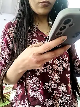 Snapshot of priya_sharma02 chatting on February 10, 2026, 7:56 am priya sharma02 online show from February 10, 2026, 7:56 am