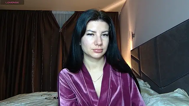 Snapshot of NessyStar chatting on February 26, 2025, 3:10 am NessyStar online show from February 26, 2025, 3:10 am