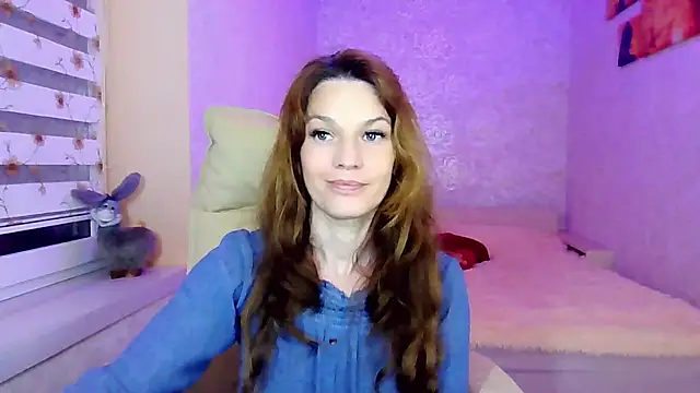 impossibleluna online show from May 31, 2026, 6:09 pm