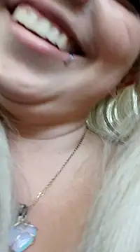 madelaine- online show from January 16, 2025, 9:40 pm