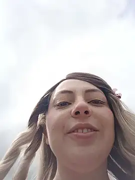 madelaine- online show from October 28, 2025, 6:54 pm