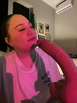 Snapshot of DaisyBooom chatting on January 10, 2025, 7:00 pm DaisyBooom online show from January 10, 2025, 7:00 pm