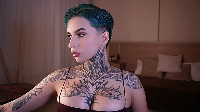 Snapshot of AliceShazaham_ chatting on January 26, 2025, 6:38 am AliceShazaham online show from January 26, 2025, 6:38 am