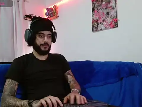 YiioCohen online show from September 16, 2025, 6:58 am