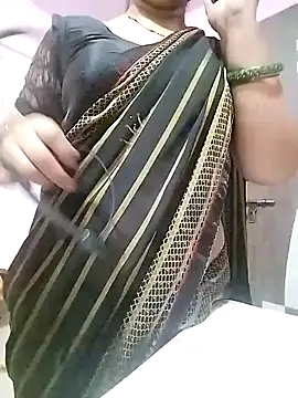 Snapshot of PayalSharmahot143 chatting on January 29, 2025, 4:19 pm PayalSharmahot143 online show from January 29, 2025, 4:19 pm