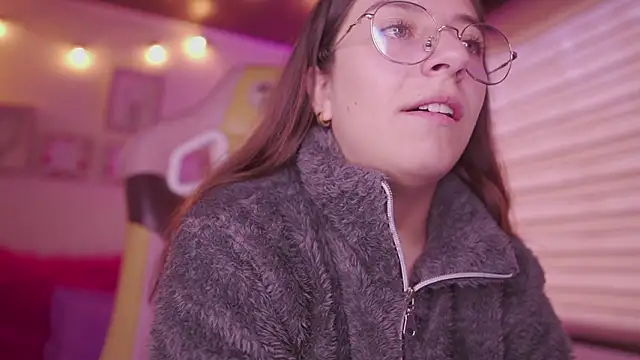 milly kenner online show from February 2, 2026, 7:12 pm