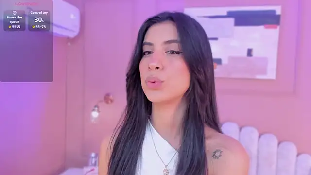 zia cooper online show from March 17, 2026, 6:44 pm