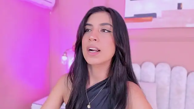 zia cooper online show from March 18, 2026, 7:28 pm