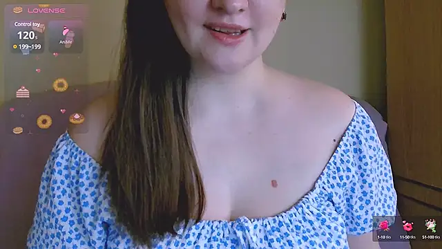 Snapshot of ChubbyMaia chatting on March 12, 2025, 12:15 pm ChubbyMaia online show from March 12, 2025, 12:15 pm