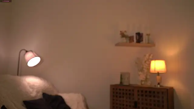 Snapshot of AudreyBarren chatting on November 30, 2025, 4:16 am AudreyBarren online show from November 30, 2025, 4:16 am