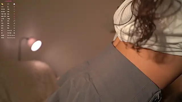 Snapshot of AudreyBarren chatting on December 5, 2025, 4:21 am AudreyBarren online show from December 5, 2025, 4:21 am