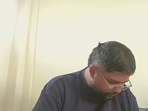 GABRIELGARCIA1313 online show from March 11, 2026, 9:32 pm