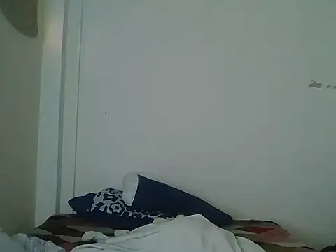 GABRIELGARCIA1313 online show from July 29, 2026, 9:57 pm