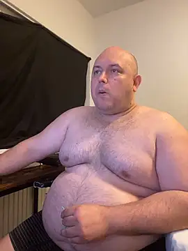 BigromeoXX online show from April 3, 2026, 6:28 pm