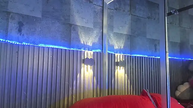 Snapshot of Layla_Cullen chatting on February 1, 2025, 10:55 pm Layla Cullen online show from February 1, 2025, 10:55 pm