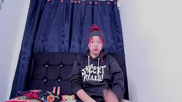 nicecherry  online show from January 13, 2025, 10:35 pm